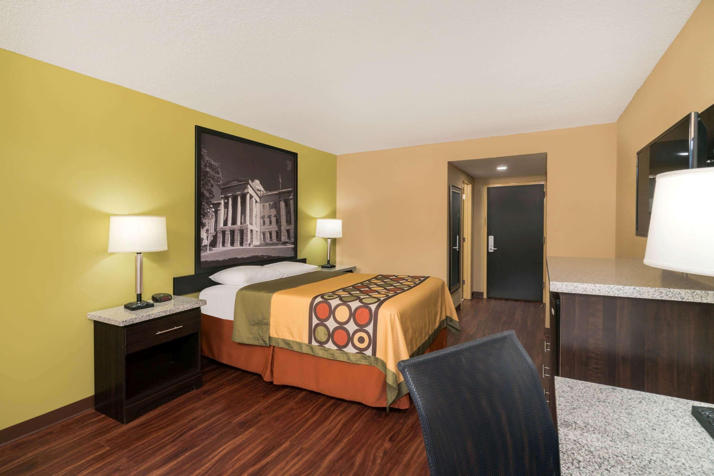 Hotel Super 8 By Wyndham Raleigh North East Exteriér fotografie